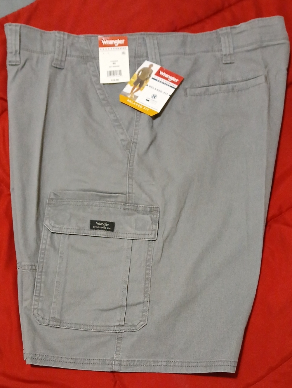 Wrangler Men's 44 Stretch Cargo Shorts